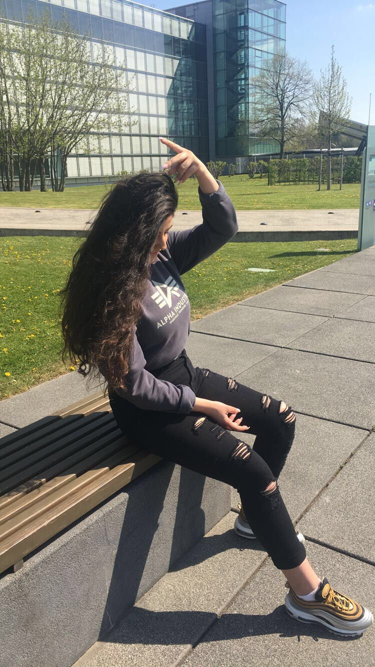 <em><strong>Carla P.</strong></em>